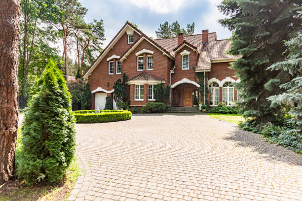 Trusted Monroeville, OH Driveway Pavers Experts